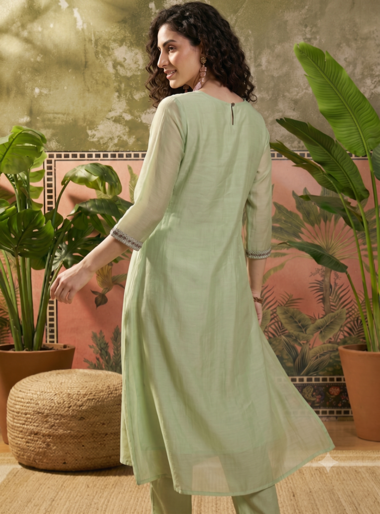 Embroidered Round Neck Kurta & Trousers